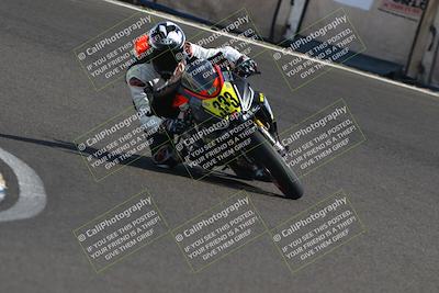 media/Oct-12-2025-CRA (Sun) [[e621380112]]/Races/Race 7/